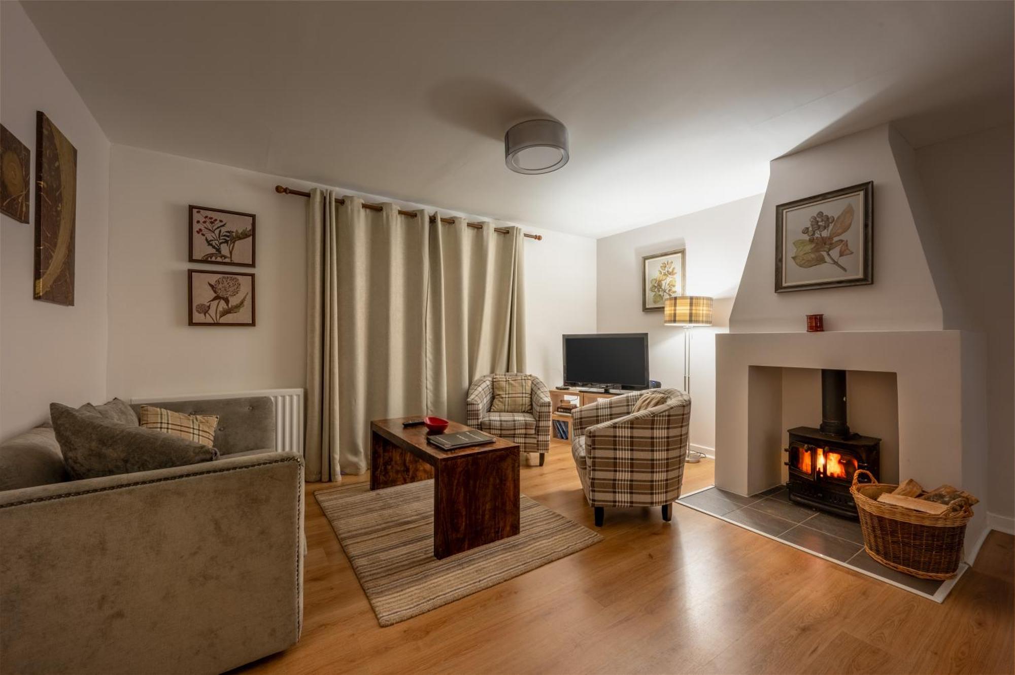 Abbey Holidays Loch Ness Luxury Self Catering 2 Bedroom Cottages Fort Augustus Esterno foto